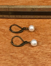 Load image into Gallery viewer, White Pearl Earrings
