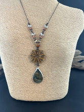 Load image into Gallery viewer, Flower Moon Necklace
